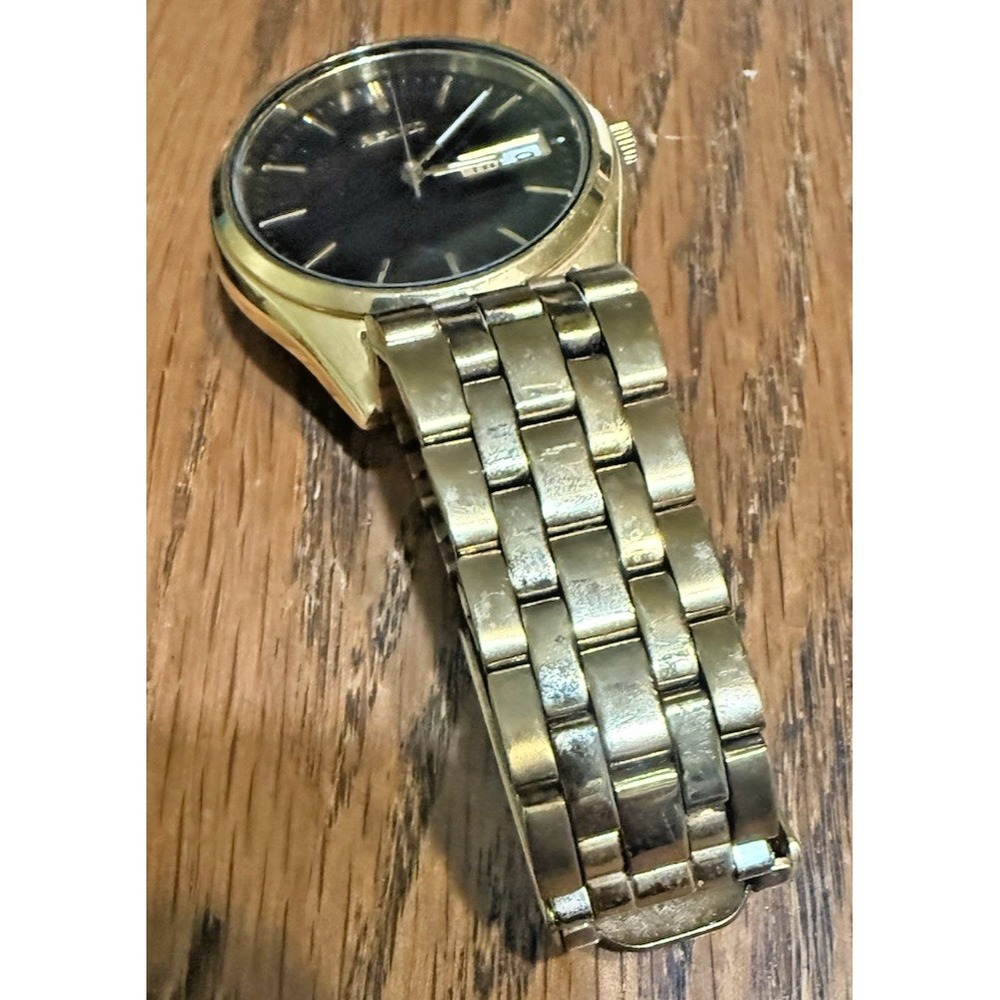 Vtg Quartz Seiko Man's‎ Wrist Watch 7N43-9048  - Timeless Elegance Working - Picture 6 of 10